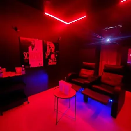 La Suite Casa De Love 2.0 Jacuzzi & Cinema Prive Melun Extérieur photo