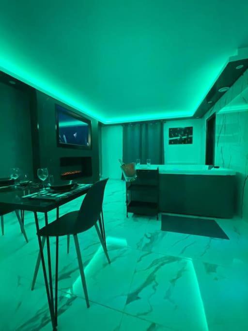 Appartement La Casa De 2.0 Jacuzzi & Cinema Prive